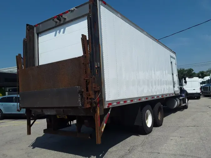 2019 FREIGHTLINER/MERCEDES M2 112