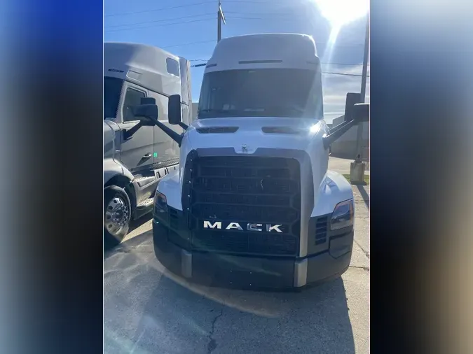 2026 MACK Pioneer9a696118bc33aa4943df6bf224729471