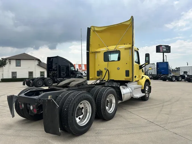 2021 Peterbilt 579