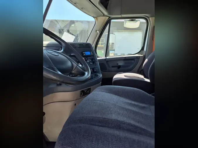 2018 FREIGHTLINER/MERCEDES CASCADIA 125