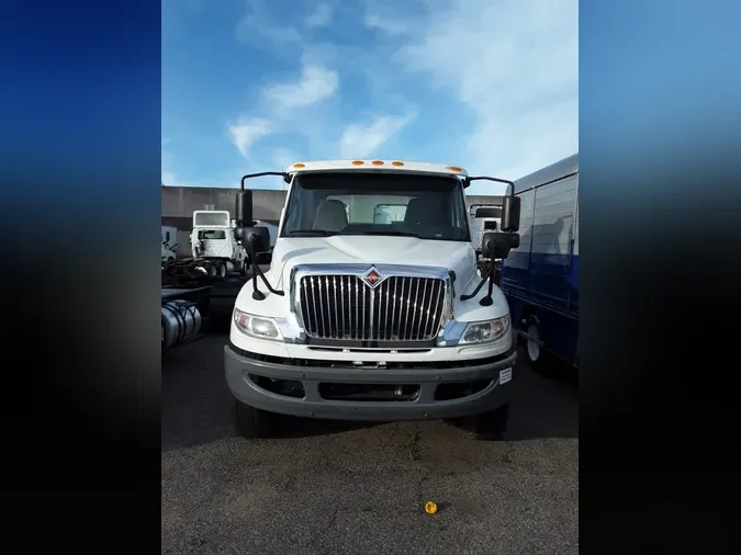 2020 NAVISTAR INTERNATIONAL MV607 (6X4)