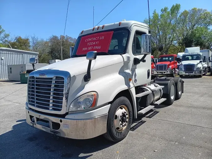 2018 FREIGHTLINER/MERCEDES CASCADIA 125