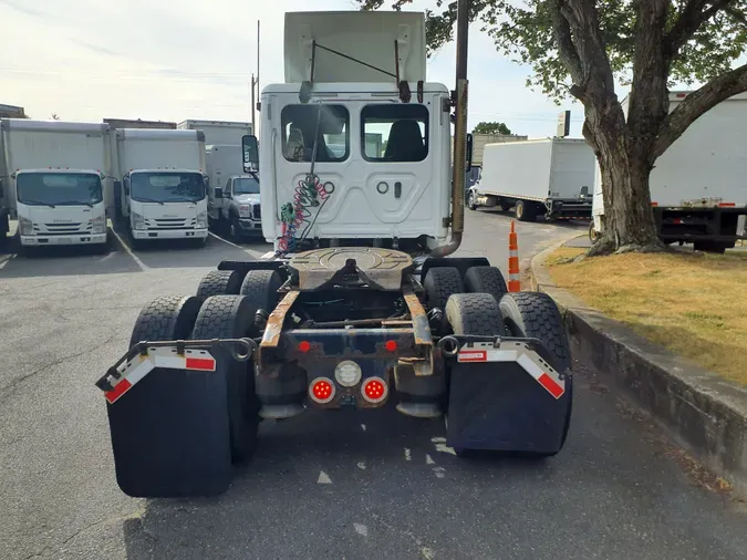 2018 FREIGHTLINER/MERCEDES CASCADIA 125