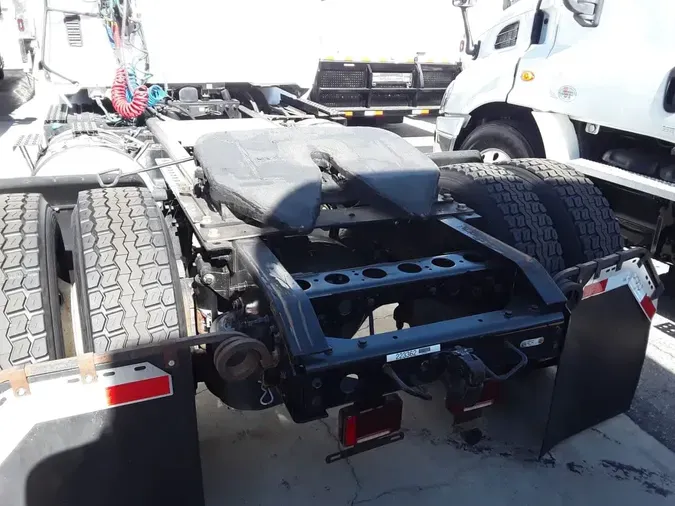 2019 NAVISTAR INTERNATIONAL RH613 DAYCAB S/A9a80ced929d410ebfb6c932e1c96a13e