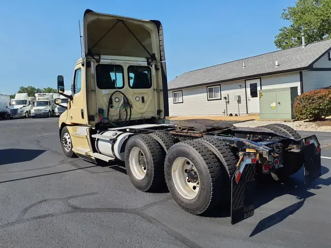 2020 FREIGHTLINER/MERCEDES NEW CASCADIA PX12664