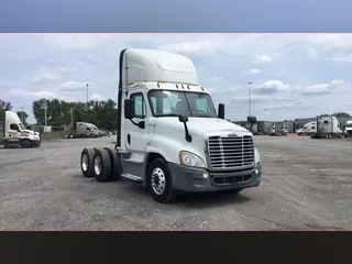 2019 Freightliner Cascadia 125