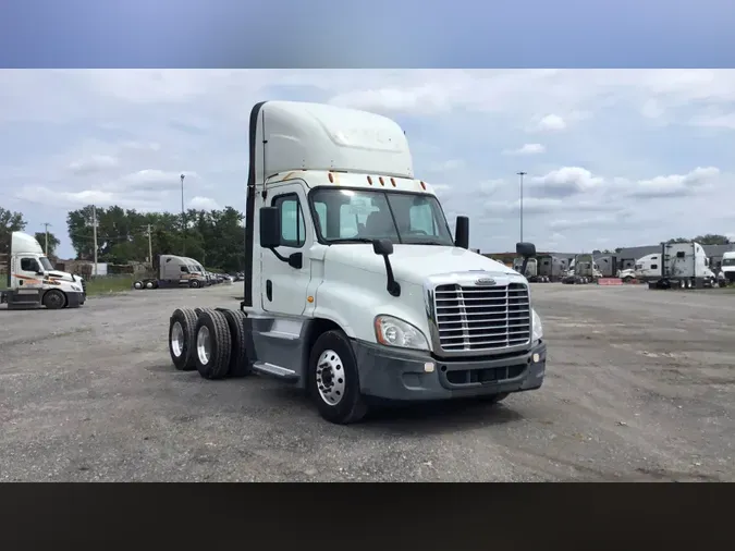 2019 Freightliner Cascadia 1259a83ad39256deb7c93f6bdacdcc598da