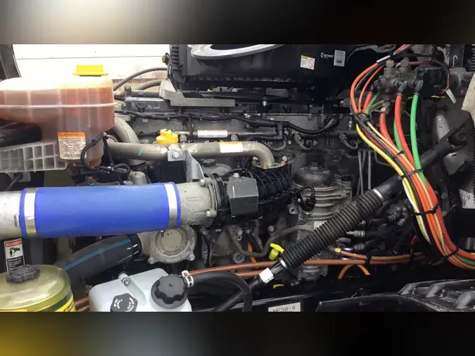 2021 Freightliner Cascadia 126