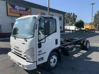 2022 Isuzu NPR-HD