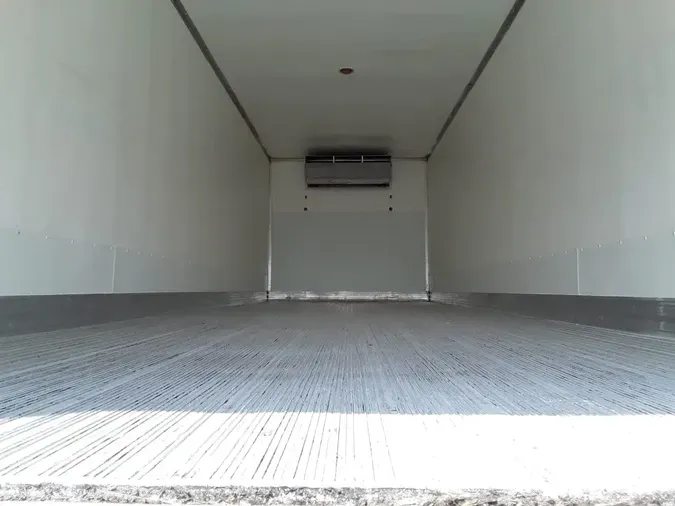 2019 FREIGHTLINER/MERCEDES M2 1069a8d27f9c8ddff39a5a49b614c2037c3