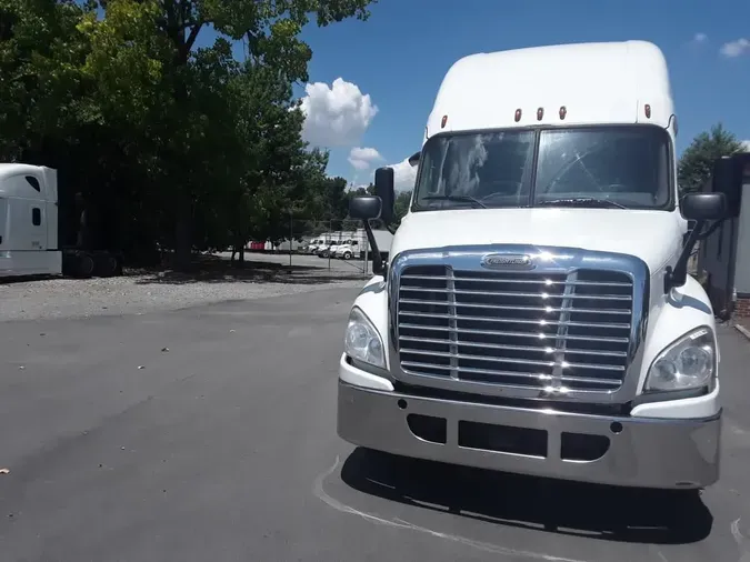 2019 FREIGHTLINER CASCADIA 125