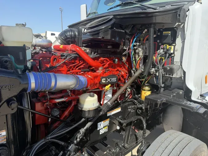 2021 Peterbilt 5679a8d654cbb3b23f9e3945c9865c3a7ac