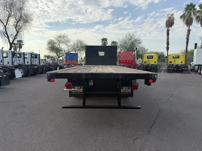 2019 Peterbilt 337