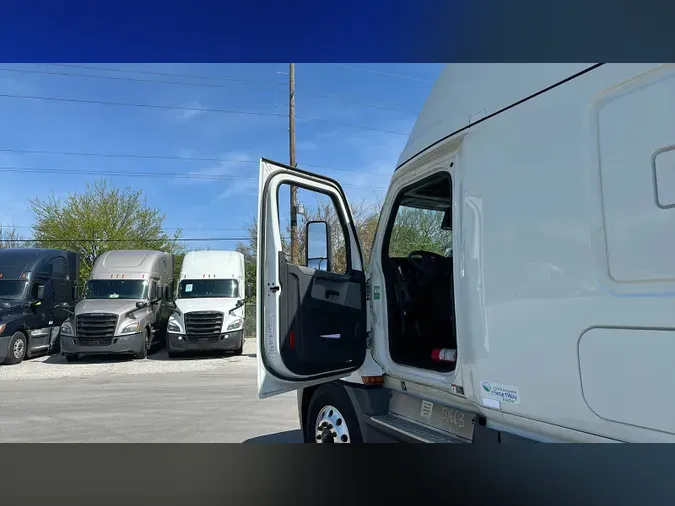 2021 Freightliner Cascadia