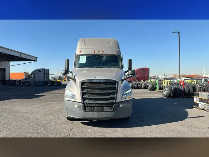 2024 Freightliner Cascadia 126