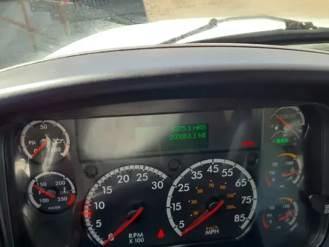 2019 FREIGHTLINER/MERCEDES M2 106