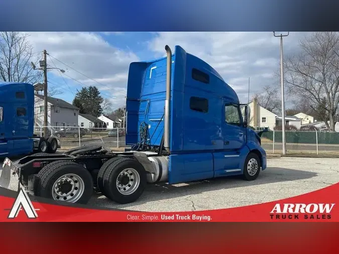 2020 VOLVO VNL760