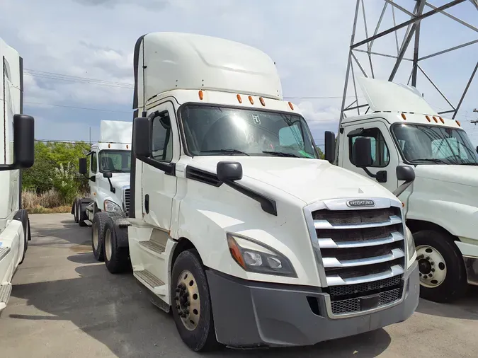 2018 FREIGHTLINER/MERCEDES NEW CASCADIA PX12664