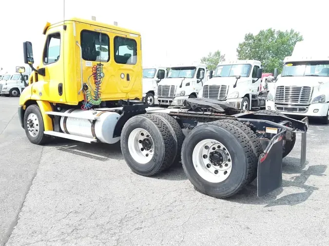 2018 FREIGHTLINER CASCADIA 113