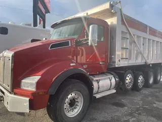 2019 Kenworth T880