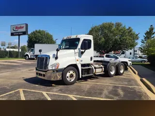 2019 FREIGHTLINER/MERCEDES CASCADIA 125