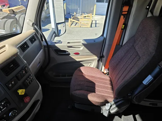 2022 Peterbilt 579