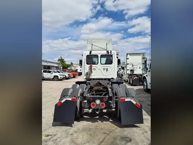 2019 FREIGHTLINER/MERCEDES NEW CASCADIA PX12664