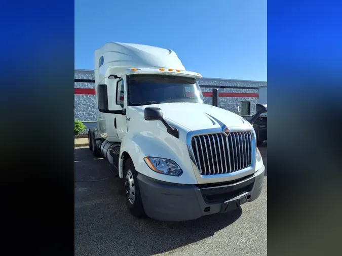 2020 NAVISTAR INTERNATIONAL LT625 SLPR CAB