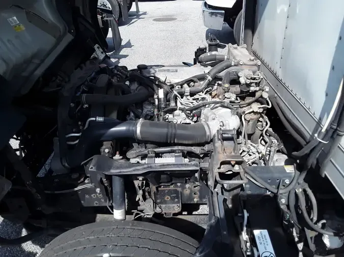 2018 ISUZU NPR