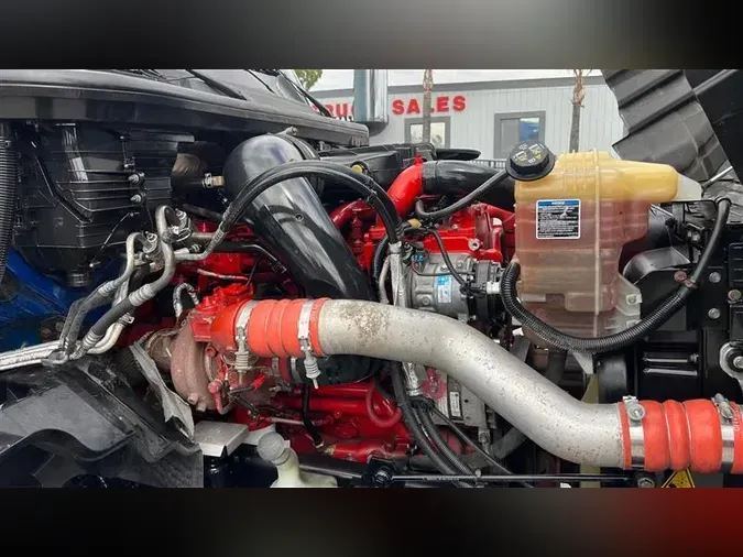 2020 INTERNATIONAL LT625