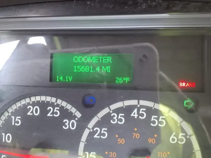 2018 FREIGHTLINER/MERCEDES M2 106