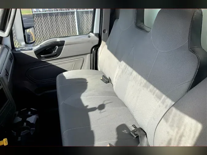 2021 INT MV6079ac0437a87a071e720543ceca0b3e0ba