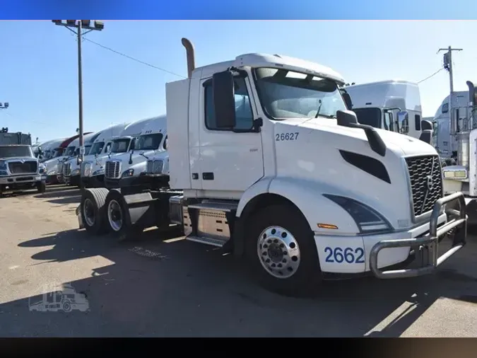 2018 VOLVO VNR62T3009ac1824b9d50f8ee1c0fae29b52638da