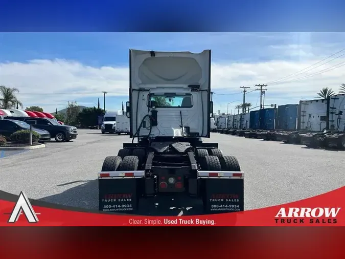 2021 INTERNATIONAL LT