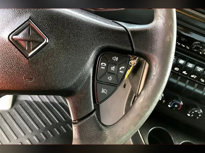 2019 INT LT625 6x4
