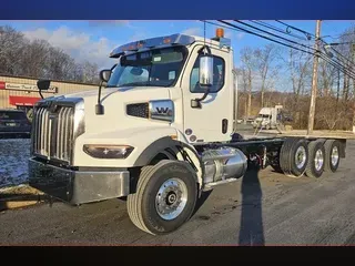 2025 WESTERN STAR 47X