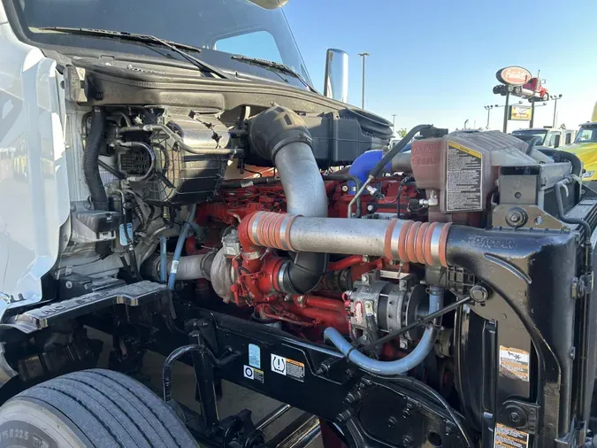 2021 Peterbilt 579