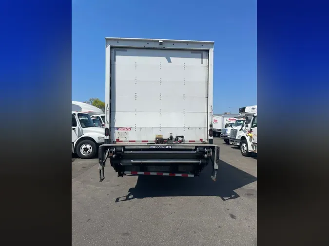 2021 FREIGHTLINER/MERCEDES M2 106