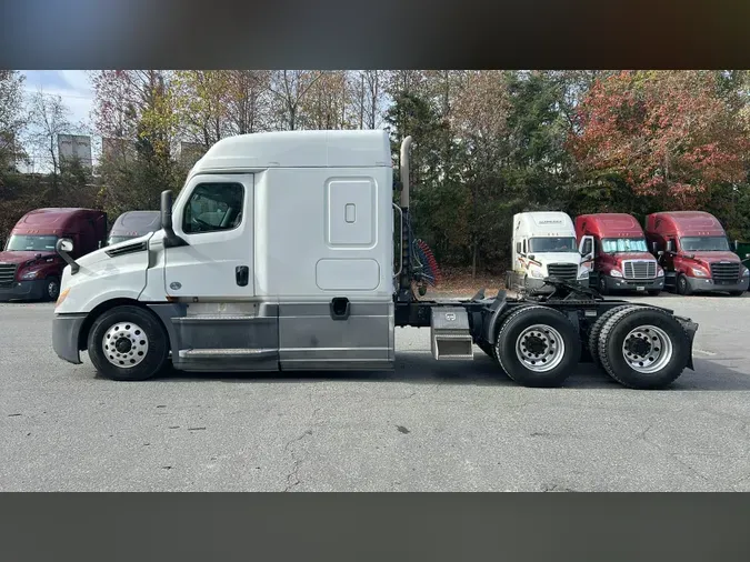 2020 Freightliner Cascadia 1269acae6fca852272cb663b535f170d87f