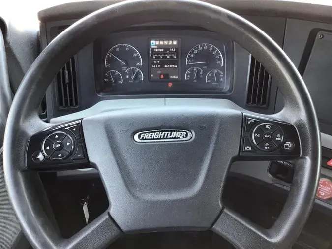 2019 FREIGHTLINER CA126