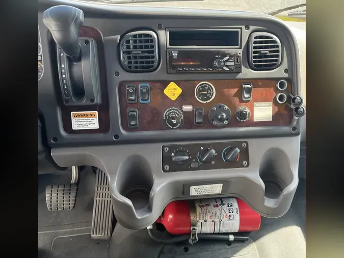 2020 Freightliner Business Class M2 106