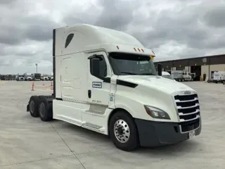 2020 FREIGHTLINER T12664ST