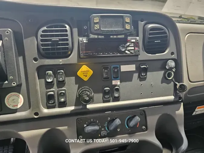 2018 FREIGHTLINER/MERCEDES M2 106