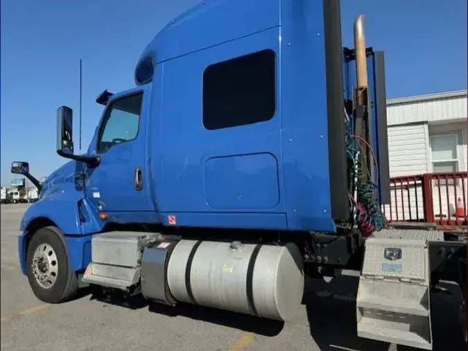 2018 NAVISTAR INTERNATIONAL LT625 SLPR CAB