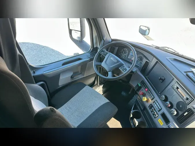 2021 Freightliner Cascadia