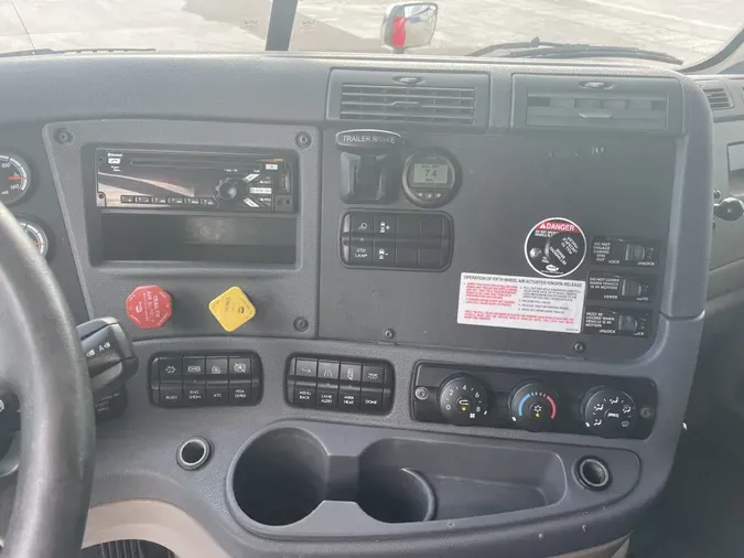 2018 FREIGHTLINER CASCADIA 125