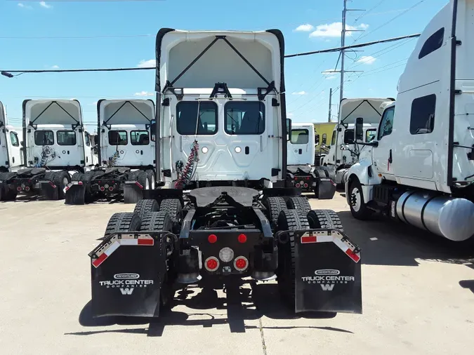 2018 FREIGHTLINER/MERCEDES CASCADIA 125