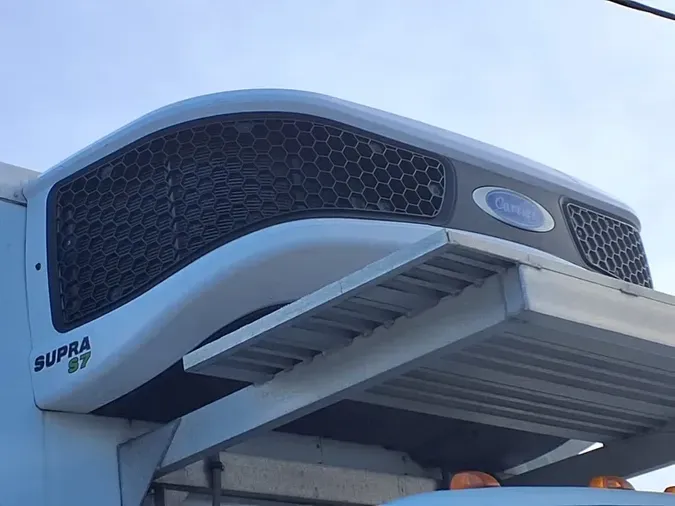 2021 FREIGHTLINER/MERCEDES M2 106