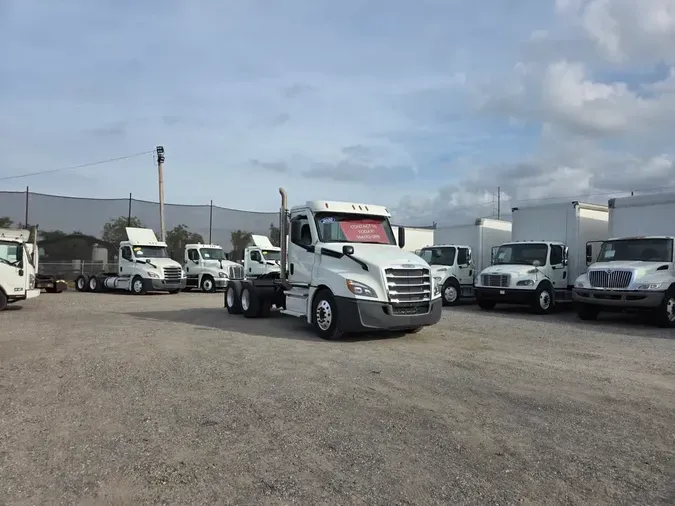 2020 FREIGHTLINER/MERCEDES NEW CASCADIA PX126649ae15dc042a7b99a201f1a077bce587b