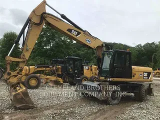 2012 CATERPILLAR M322